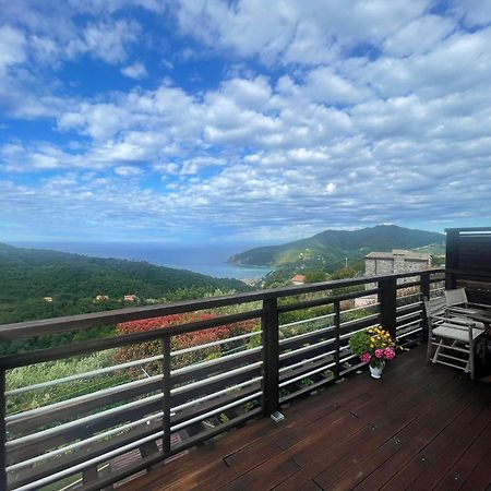 Corner Of Paradise Монеглия Екстериор снимка
